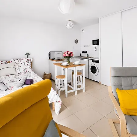 Moderne Centre & Parking * Talence